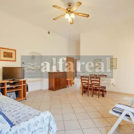 Apartment Rosmarino, Piano Terra A 150 Metri Dal Mare! By Alfareal