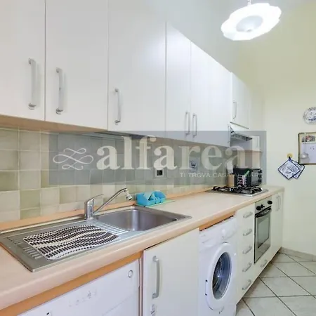 Rosmarino, Piano Terra A 150 Metri Dal Mare! By Alfareal Apartman