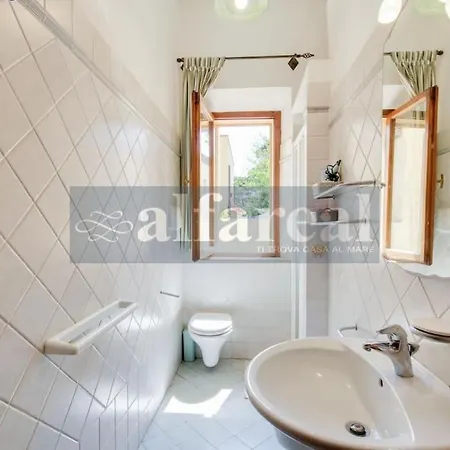 Apartment Rosmarino, Piano Terra A 150 Metri Dal Mare! By Alfareal