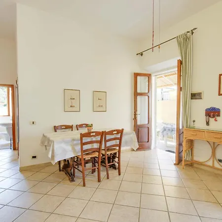 Apartment Rosmarino, Piano Terra A 150 Metri Dal Mare! By Alfareal Castiglione della Pescaia